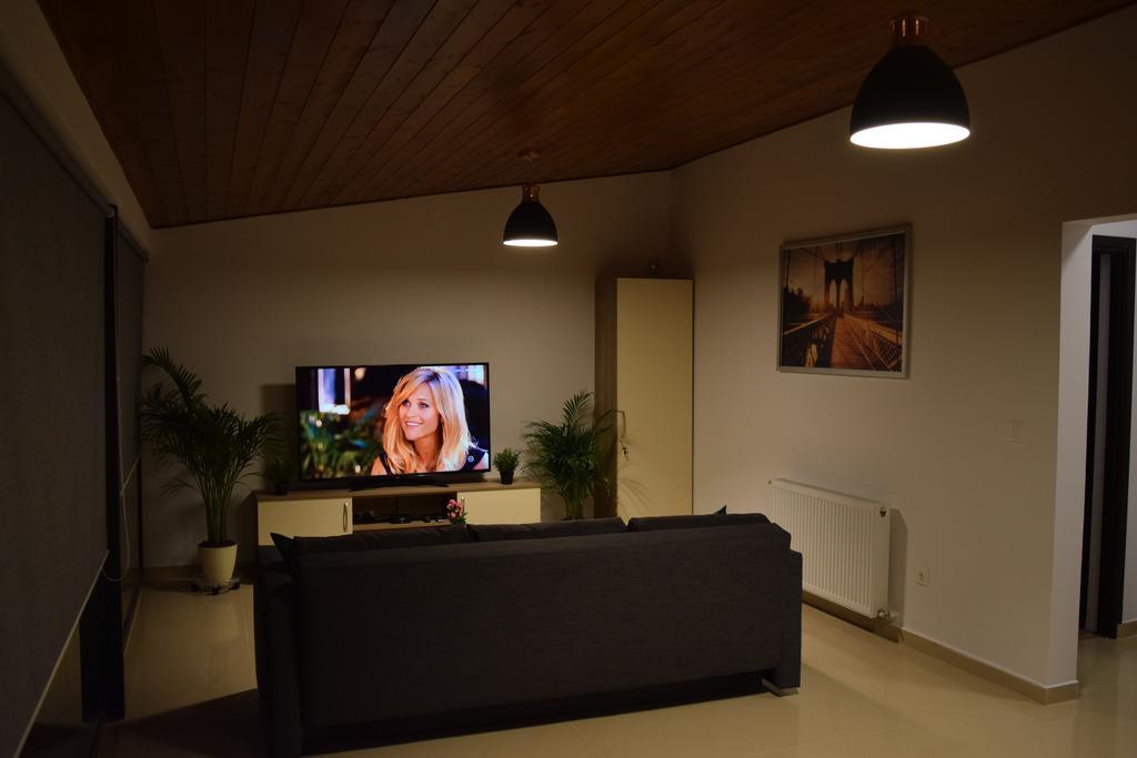Sanderson Apartments Miercurea Ciuc Bagian luar foto